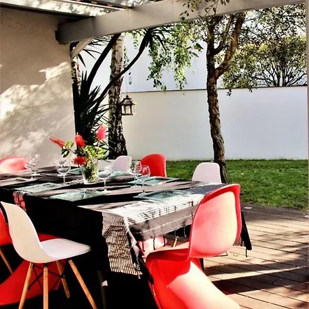 Hébergement de vacances Sublime 160 M2 With Garage-Garden-Wifi-Jacuzzi *