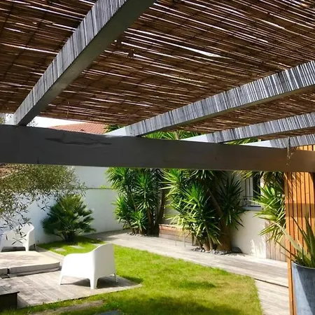 Hébergement de vacances Sublime 160 M2 With Garage-Garden-Wifi-Jacuzzi